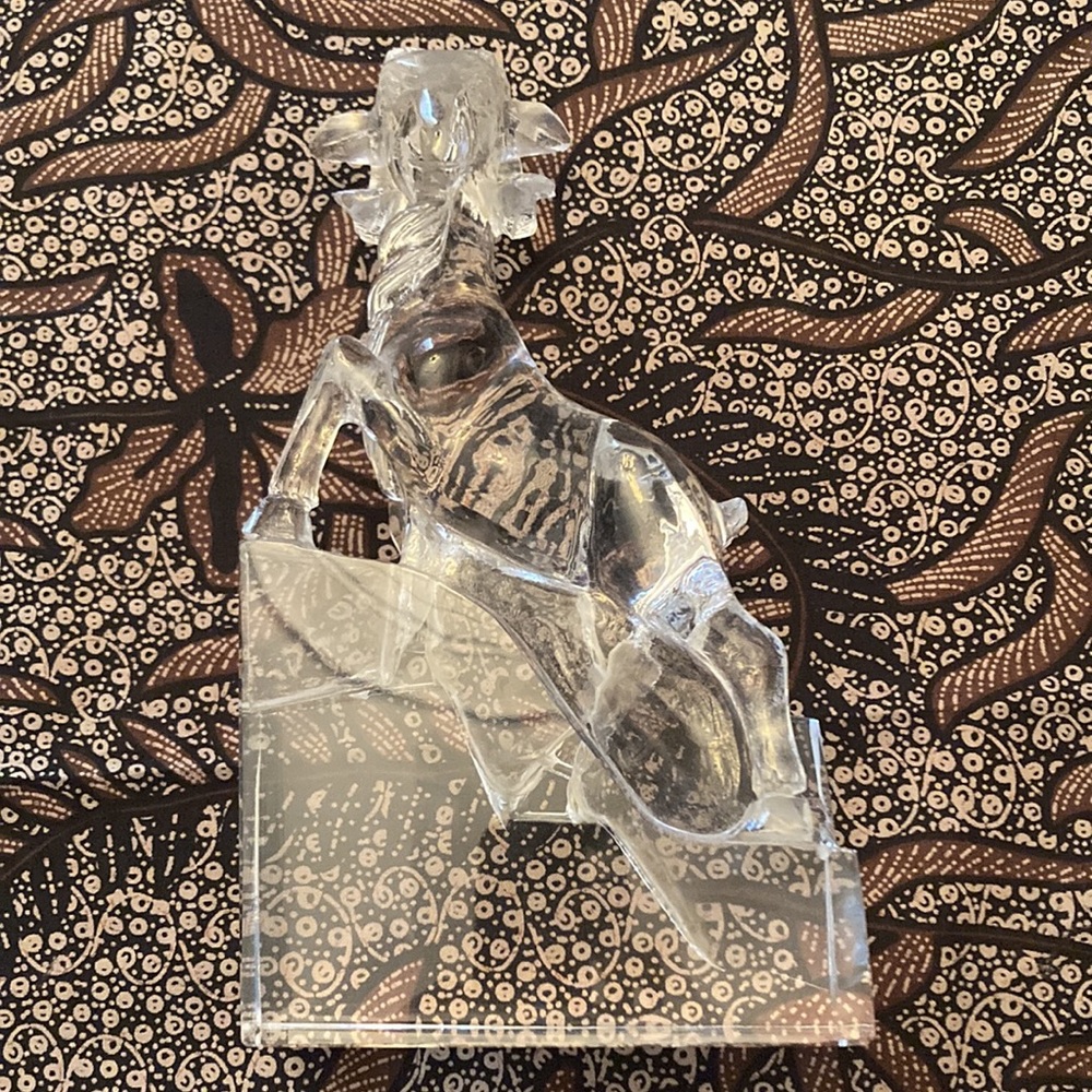 Paperweight / Book Holder - Picture 3 of 10